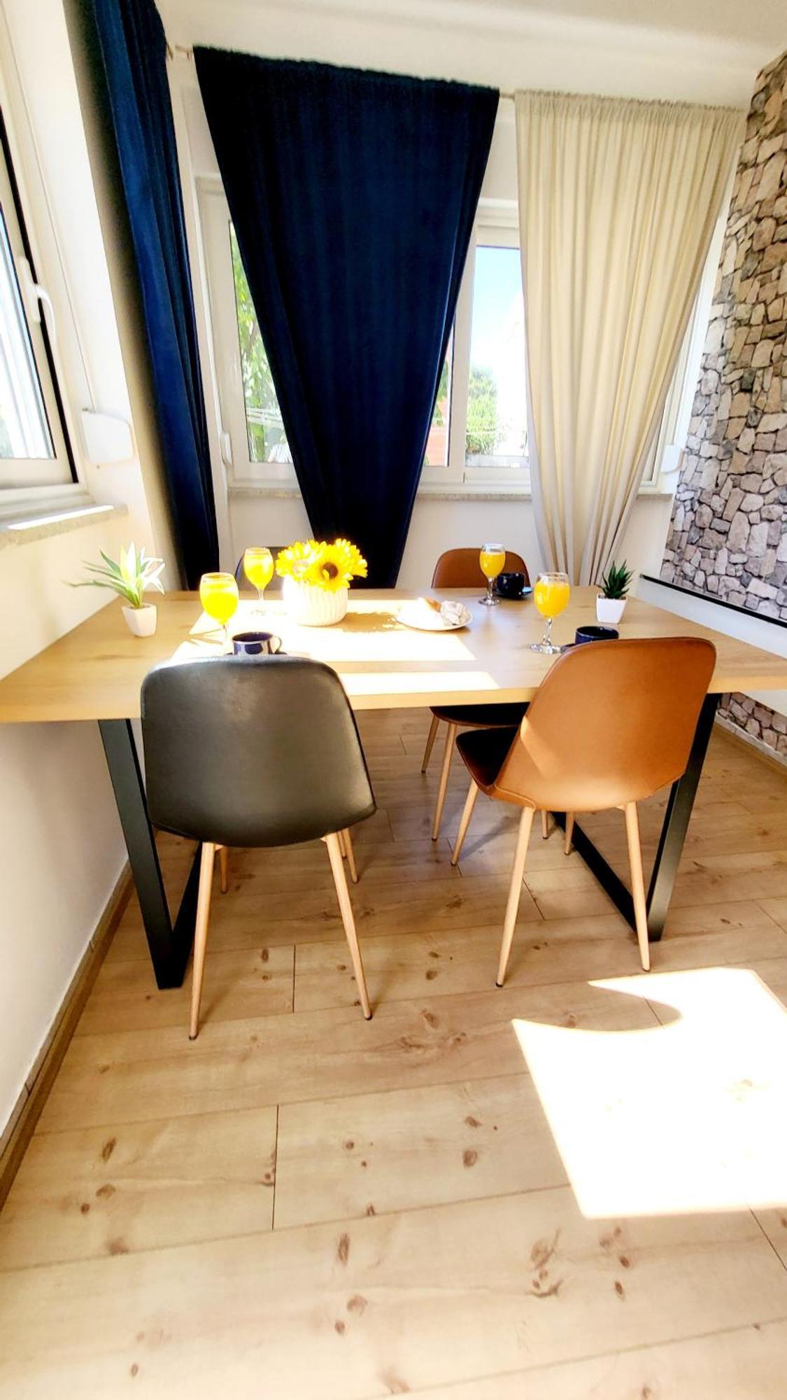 Apartment Blue Stone-with Parking, Terrace And Bbq
