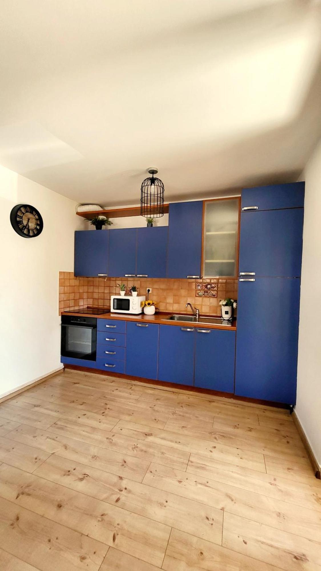 Blue Stone-with Parking, Terrace And Bbq Apartment
