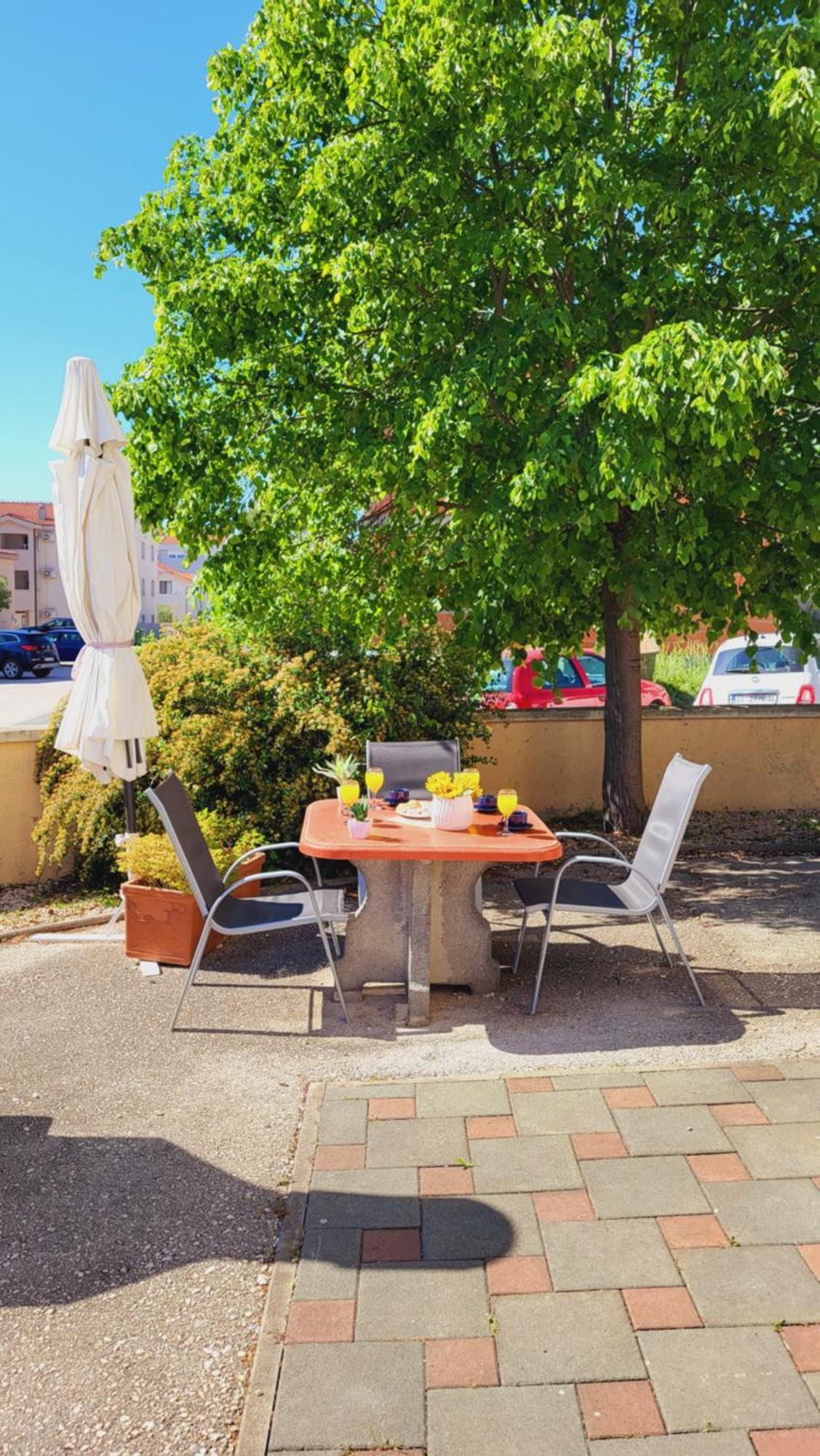 Blue Stone-with Parking, Terrace And Bbq Zadar